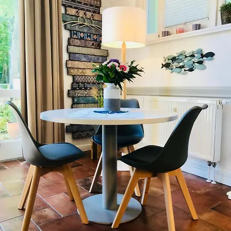 Residenz Bleichroeder - Teja Mit Strandkorb * Heringsdorf (Usedom)